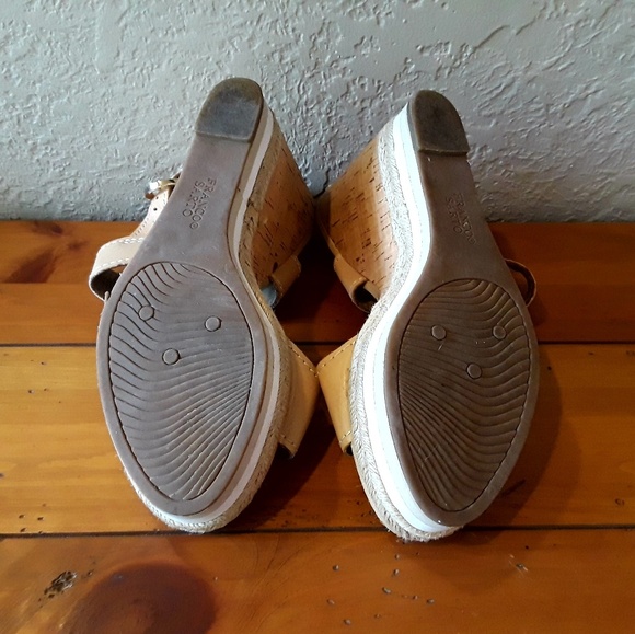 Franco Sarto Wedge - Picture 4 of 4